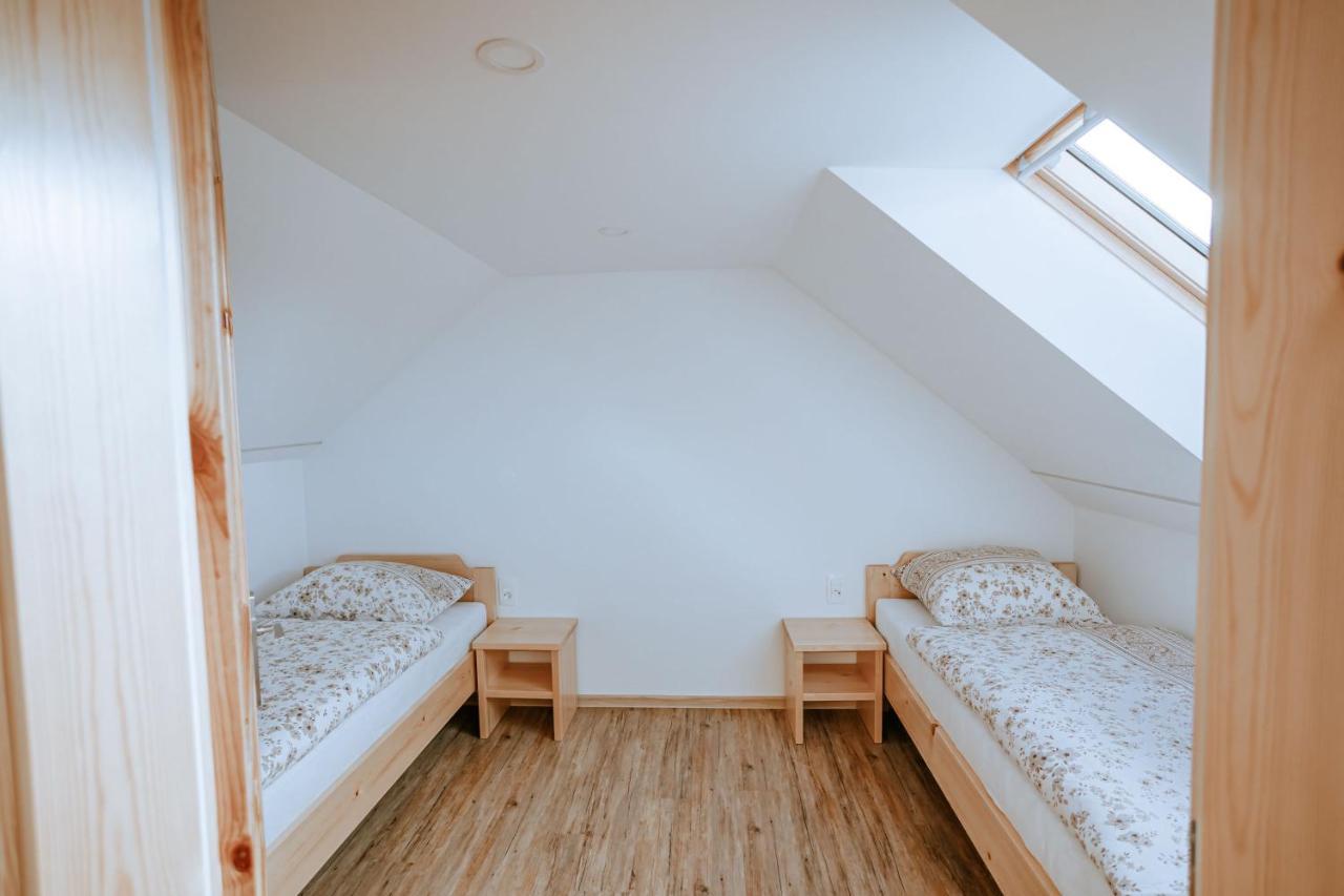 Apartments Cenda Zelezniki Εξωτερικό φωτογραφία